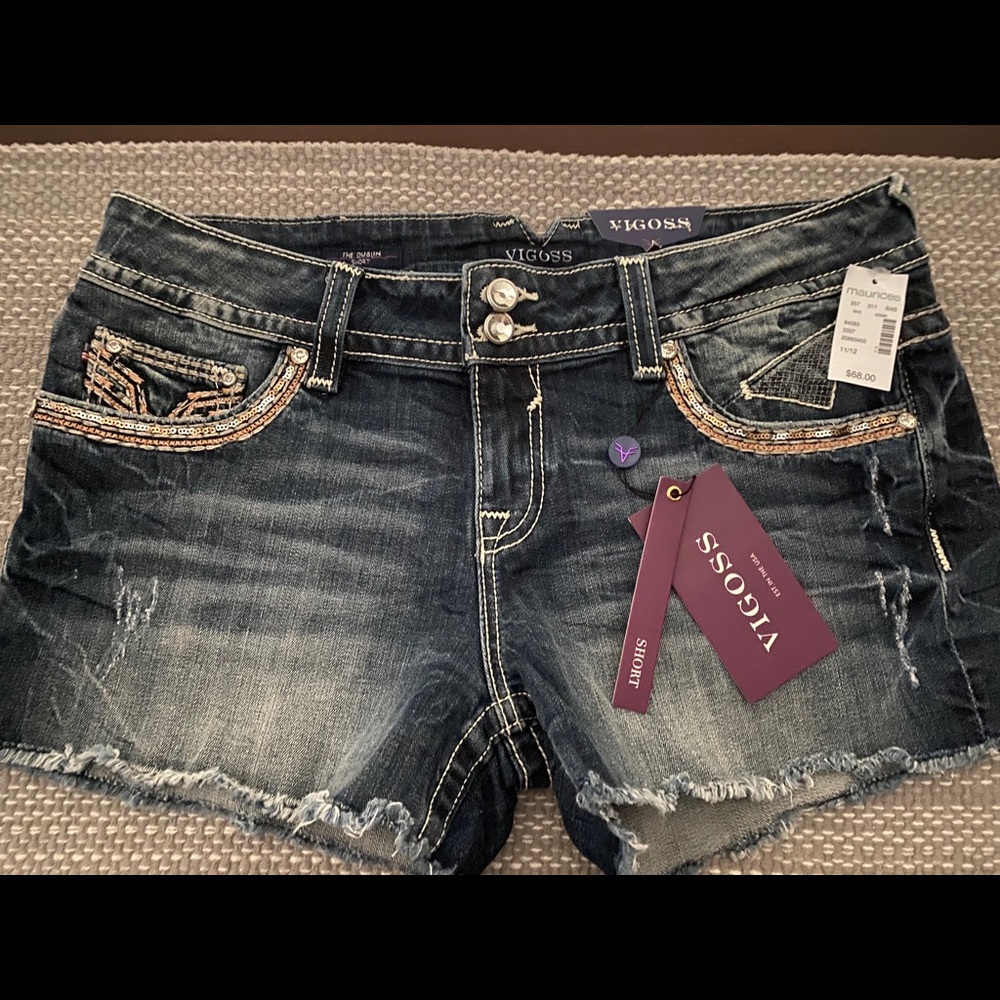 Vigoss Dublin shorts, NWT